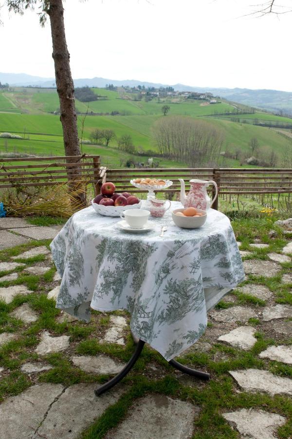 Agriturismo Azienda Agricola Mombisaggio تورتونا المظهر الخارجي الصورة